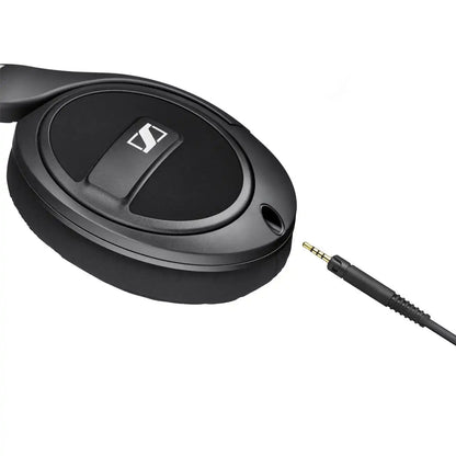 HD 569